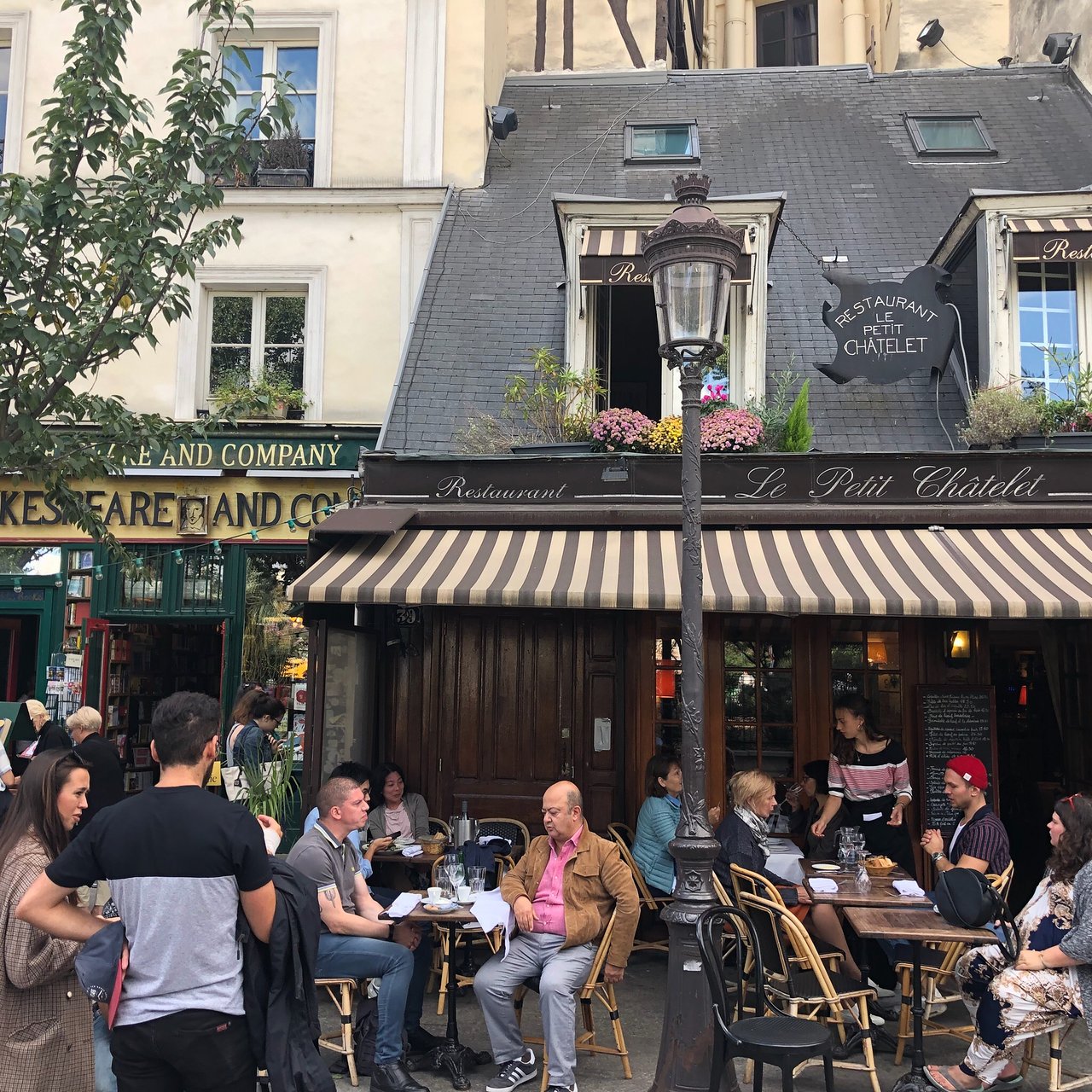 Extérieur Le Petit Châtelet